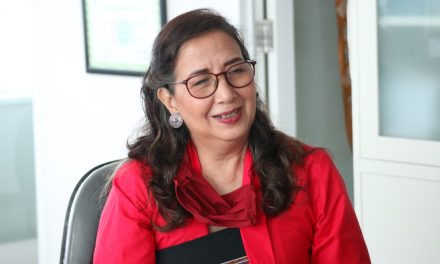 Seni dan Ekspresi Maria Taklukan Corona