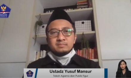Berpikir dan Berperilaku Positif Menghadapi COVID-19