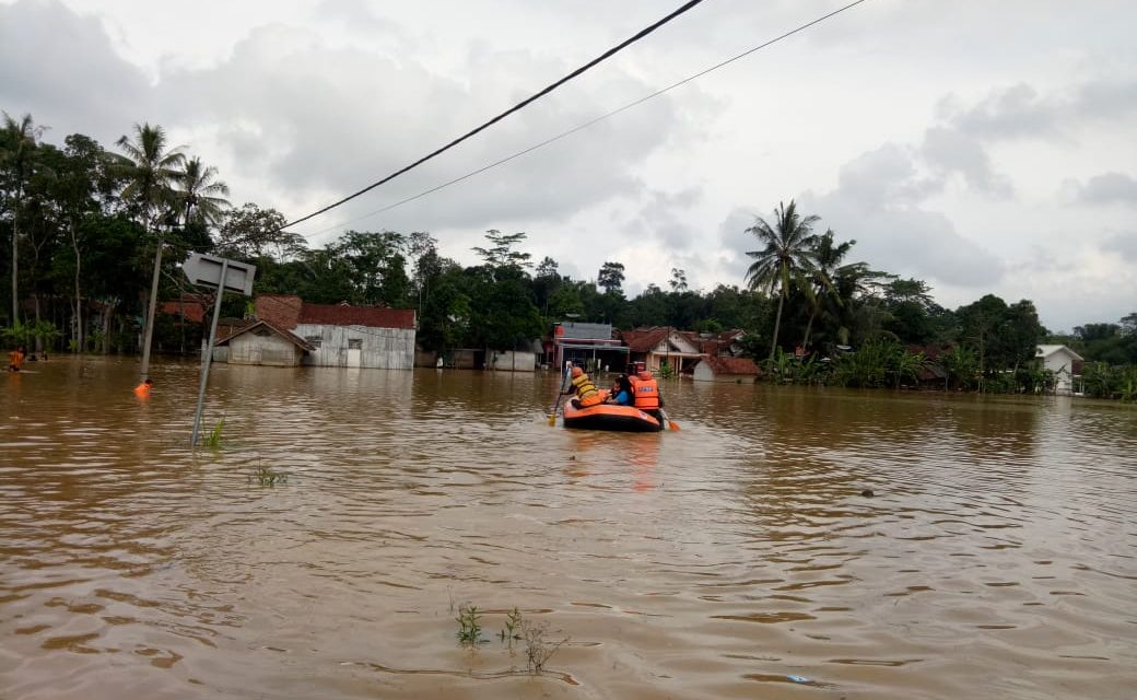 Banjir Desa Tanjungsari di Tasikmalaya Berangsur Surut