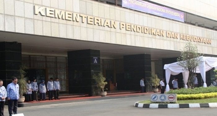 Kemendikbud Tegaskan Tidak Ada Rencana Peleburan Mata Pelajaran Agama