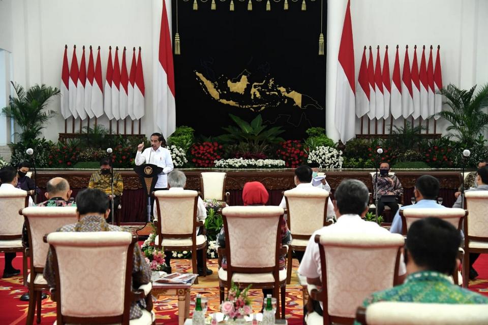 Presiden Jokowi Dorong Kabinet Bekerja Lebih Keras