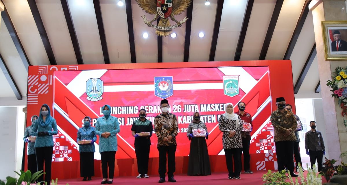 Mendagri Ajak Semua Pihak Bergotong-Royong Bagi Masker dan Mensosialisasikan Protokol Kesehatan Pada Acara Launching Gerakan 26 Juta Masker