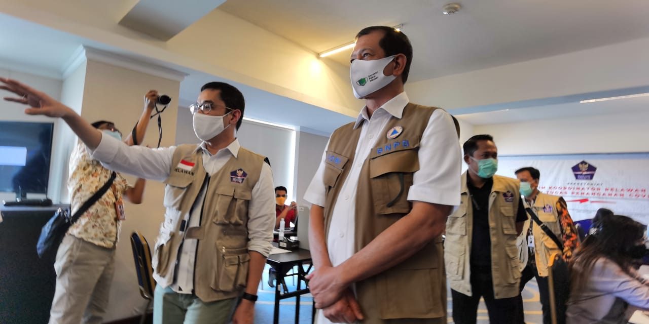 Pesan Kepada Sukarelawan Penanganan COVID-19, Doni: Jaga Kesehatan!