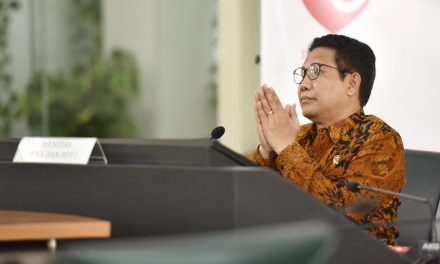 Gerakan Setengah Miliar Masker, Gus Menteri: Setiap Warga Desa Minimal Punya 4 Masker