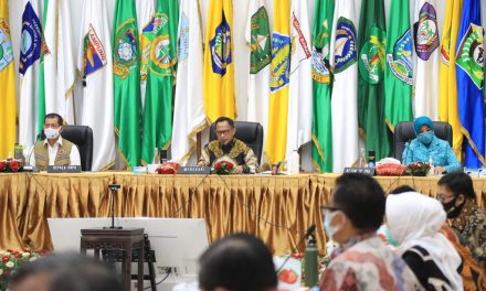 Perkuat Sosialisasi Protokol Kesehatan, Mendagri Bersama Mendes PDTT, Kepala BNPB, dan Ketua Umum TP-PKK Gelar Rapat Dengan Seluruh Kepala Daerah di Indonesia