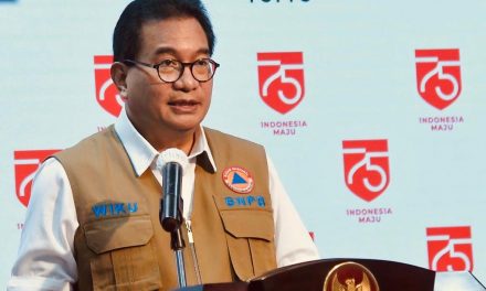 Ketua Satgas Doni Monardo Daftar Relawan Vaksin Covid-19