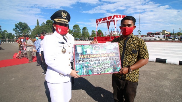 Upacara HUT Ke-75 RI, Bupati Landak : Perayaan Kemerdekaan Semangat Lawan Pandemi COVID-19