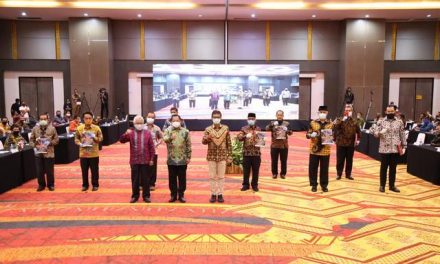 Mendagri Puji Penanganan Covid-19 di Sumatera Barat
