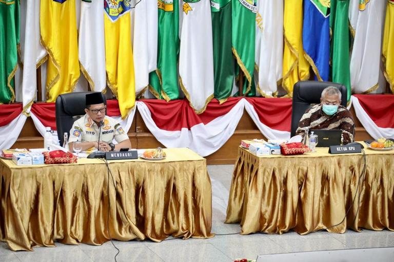 Ingatkan Para Bakal Paslon Patuhi PKPU, Mendagri Kembali Tegaskan Larangan Arak-Arakan saat Pendaftaran Bakal Paslon
