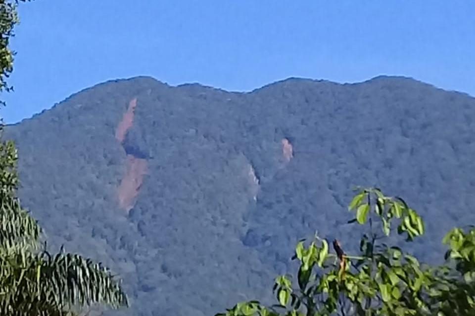 Potensi Bahaya Tanah Longsor Sekitar Gunung Salak