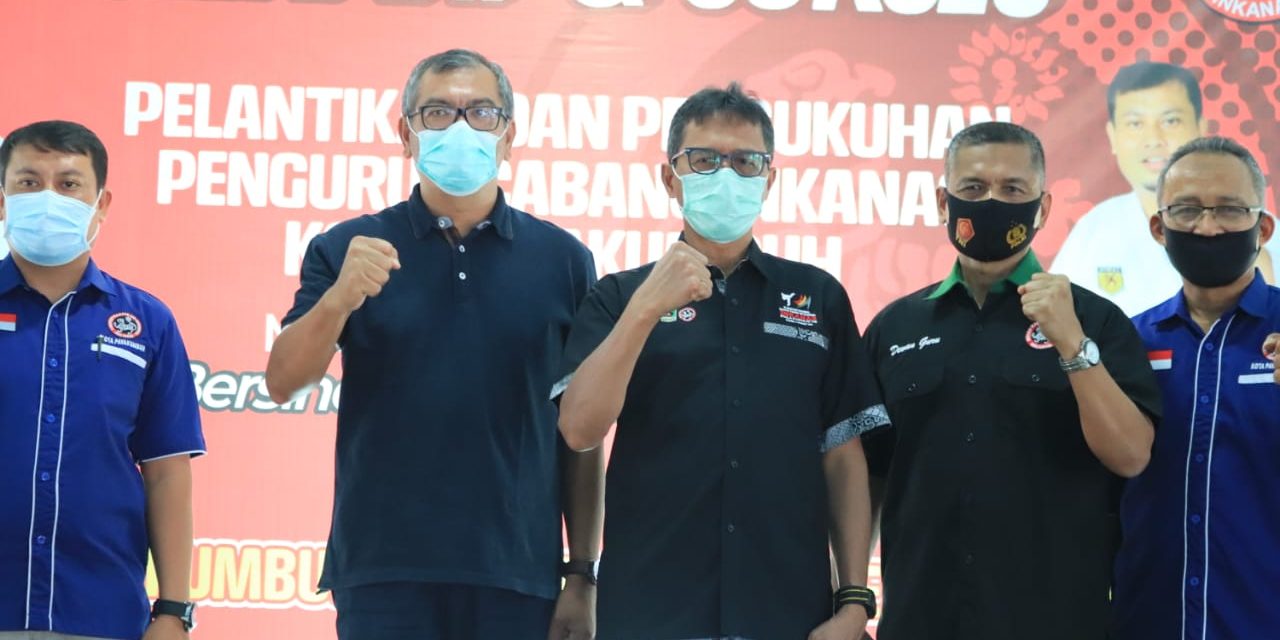 Bersama Gubernur, Wako Riza Falepi Kukukan Pengurus Cabang INKANAS Kota Payakumbuh Masa Bakti 2020-2024