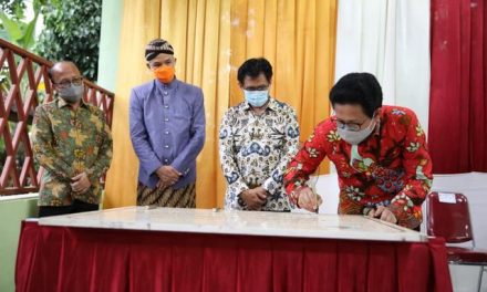 Sinergitas Kemendes, Kagama dan UGM Canangkan Desa Inklusif
