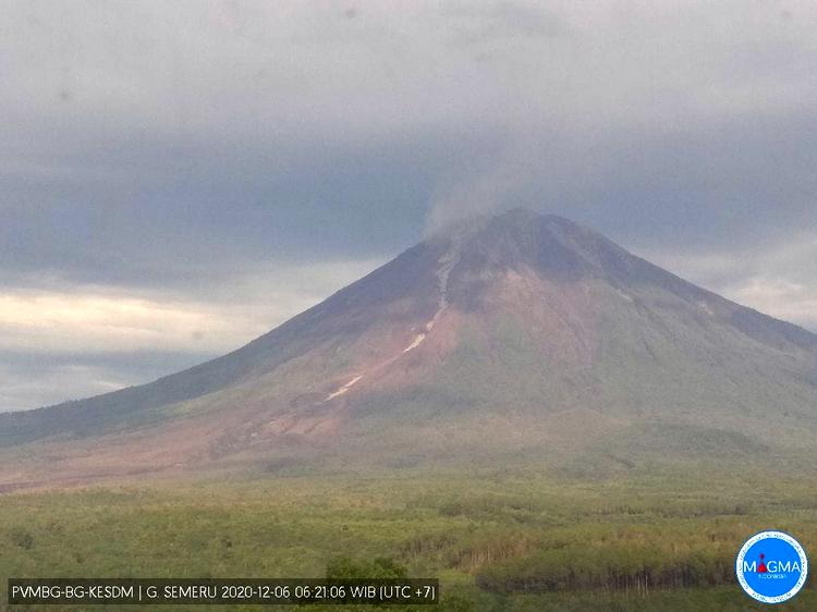 [Update] – Aktivitas Vulkanik Gunung Semeru Hari ini