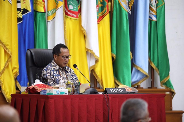 Mendagri Bentuk Tim Cek Kesiapan Pilkades Serentak