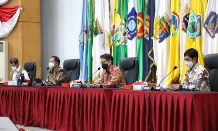 Kemendagri Minta Kepala Daerah Proaktif Sosialisasi Program Vaksinasi