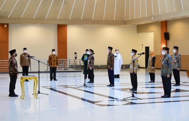 Mensesneg Pratikno Lantik 11 Pejabat Eselon I di Kementerian Sekretariat Negara