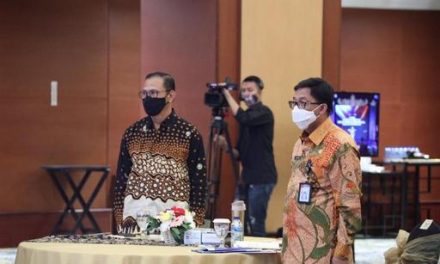 Rilis Hasil Sensus Penduduk Tahun 2020, Sekjen Kemendagri Puji Sinergi BPS-Kemendagri