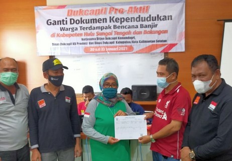 Dukcapil Ganti 14 Ribu Dokumen KK Korban Banjir di Kalsel