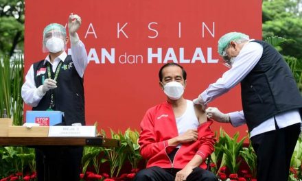 Presiden Jokowi Terima Suntikan Dosis Kedua Vaksin Covid-19