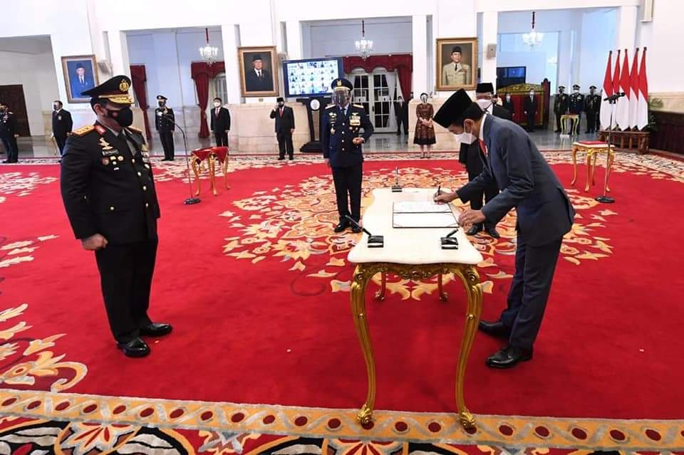 Presiden Jokowi Lantik Listyo Sigit Prabowo sebagai Kapolri