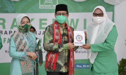 Miliki Struktur hingga Ranting, Gus Menteri Minta Fatayat NU Bantu Pembangunan Desa di Maluku