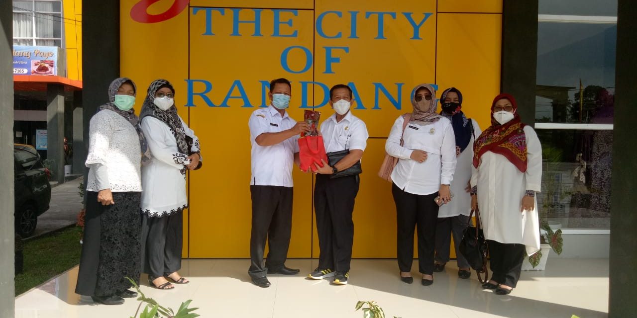 Disnakertrans Sumbar Berencana Bawa Menaker Ke Sentra IKM Randang Payakumbuh