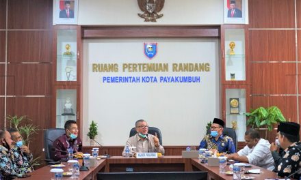 Wali Kota Payakumbuh Riza Falepi Terima Kunjungan Dari Ketua DPRD Beserta Komisi 1 Bidang Pemerintahan DPRD Kabupaten Bengkalis