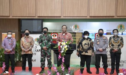 Melalui SDGs Desa, Gus Menteri Siap Bantu Cegah Kebakaran Hutan dan Lahan