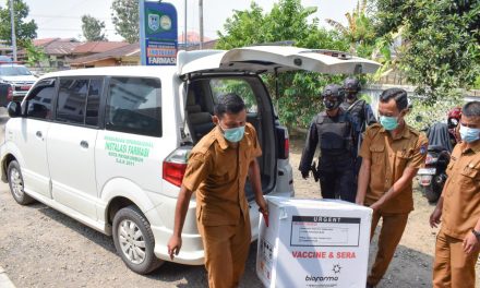 Dinas Kesehatan (Dinkes) Kota Payakumbuh Kembali Menerima 90 Vial Vaksin Covid-19 Untuk Tahap II