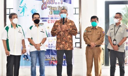 Wako Riza Falepi Apresiasi Semangat Warga Tionghoa HBT Di Payakumbuh Ikuti Vaksinasi