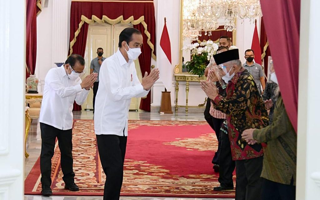 Presiden Jokowi Terima Rombongan Amien Rais Bahas Laporan Komnas HAM