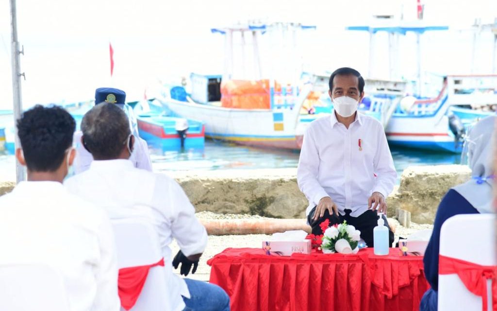 Kunjungi Pelabuhan Yos Sudarso, Presiden Berdialog dengan Pelaku Usaha Perikanan