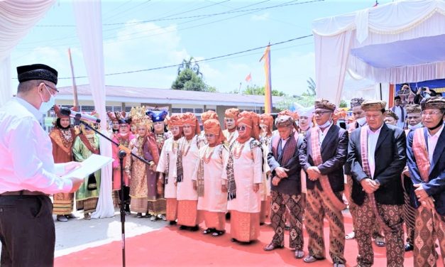 Pengurus KAN Koto Nan Ompek Dikukuhkan Wali Kota Riza Falepi