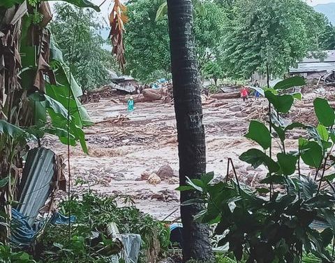 [Update] – Sebanyak 23 Warga Meninggal Dunia Ditemukan Pascabanjir Bandang Flores Timur