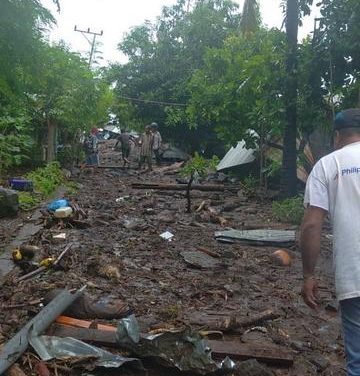 [Update] – Sebanyak 20 Warga Meninggal Dunia Ditemukan, Lima Lainnya Masih Dalam Pencarian Pascabanjir Bandang Flores Timur