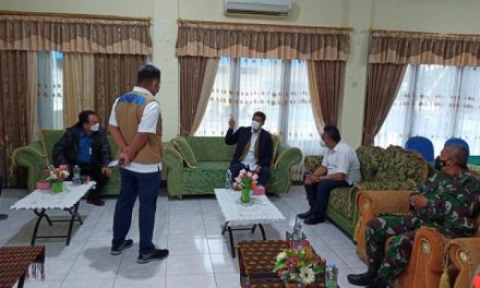 Terkendala Cuaca, Doni Monardo Tempuh Jalur Darat Menuju Lokasi Bencana di Flores Timur