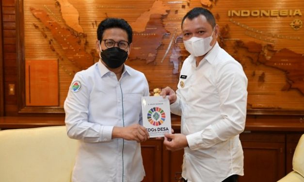 Gus Menteri Terima Bupati Paser Bahas Infrastruktur di Kawasan Transmigrasi