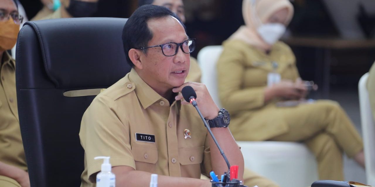 Mendagri Minta Kepala Daerah Jadi Role Model Penegakan Prokes