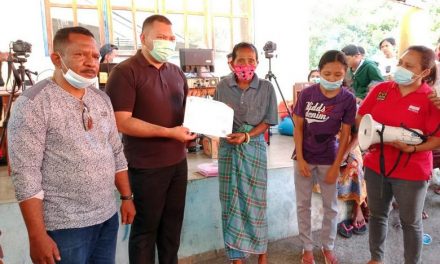 Sepekan di NTT dan NTB, Tim Dukcapil Ganti 36 Ribu Dokumen Penduduk Terdampak Bencana
