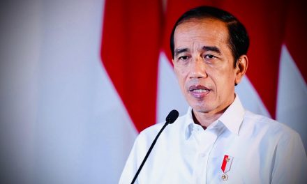 Pencarian KRI Nanggala 402, Presiden: Kerahkan Segala Kekuatan dan Upaya untuk Penyelamatan 53 Awak Kapal