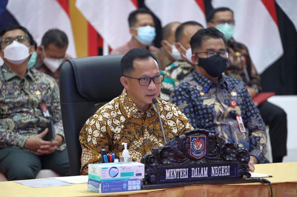 Pada Peringatan Hari Otonomi Daerah ke-25, Mendagri Minta Kebijakan Penangan Pandemi Paralel dan Simultan