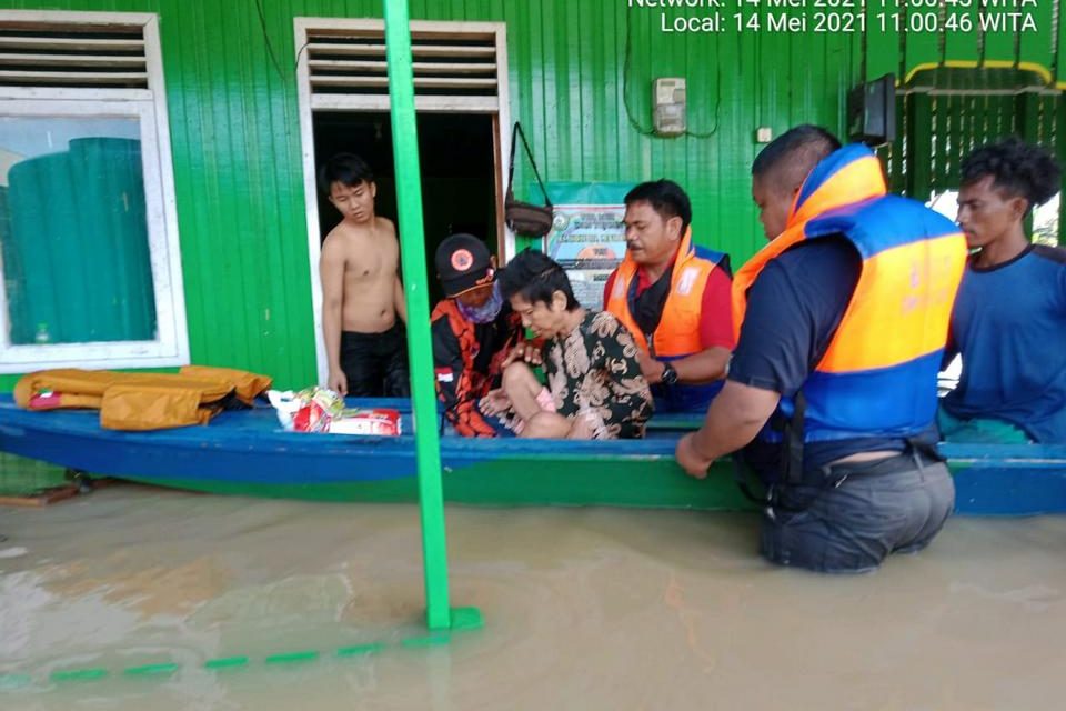 [Update] Banjir di Kabupaten Tanah Bumbu Belum Surut, Lebih Dari Dua Ratus Warga Bertahan di Pengungsian