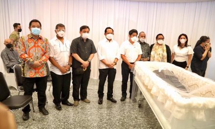 Mendagri Sampaikan Duka Cita atas Wafatnya Wagub Papua Klemen Tinal