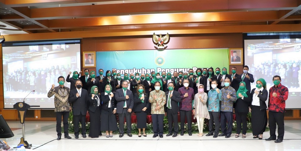 Hadiri Pengukuhan PP IPPAT, Menteri ATR/Kepala BPN: Tingkatkan Terus Profesionalitas