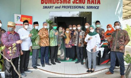 Gus Menteri Sambangi Dua BUMDes di Tuban