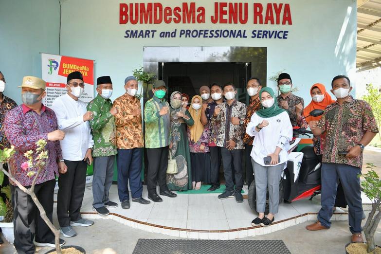 Gus Menteri Sambangi Dua BUMDes di Tuban