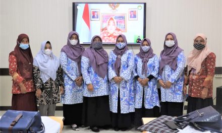 Dharma Wanita Persatuan Kota Payakumbuh Ikuti Webinar Merdeka Belajar