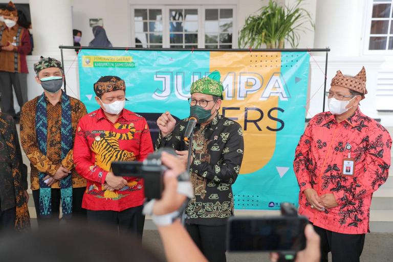 Gus Menteri Luncurkan Integrasi Data Desa dengan e-SAKIP di Sumedang