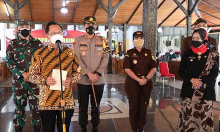 Mendagri Tito: Pemerintah Jadi Motor Penyemangat Masyarakat Saat Pandemi