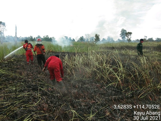 Tiga Titik Lahan Terbakar Seluas 9 Ha di Tanah Laut berhasil dipadamkan